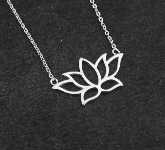 Collier fleur de lotus